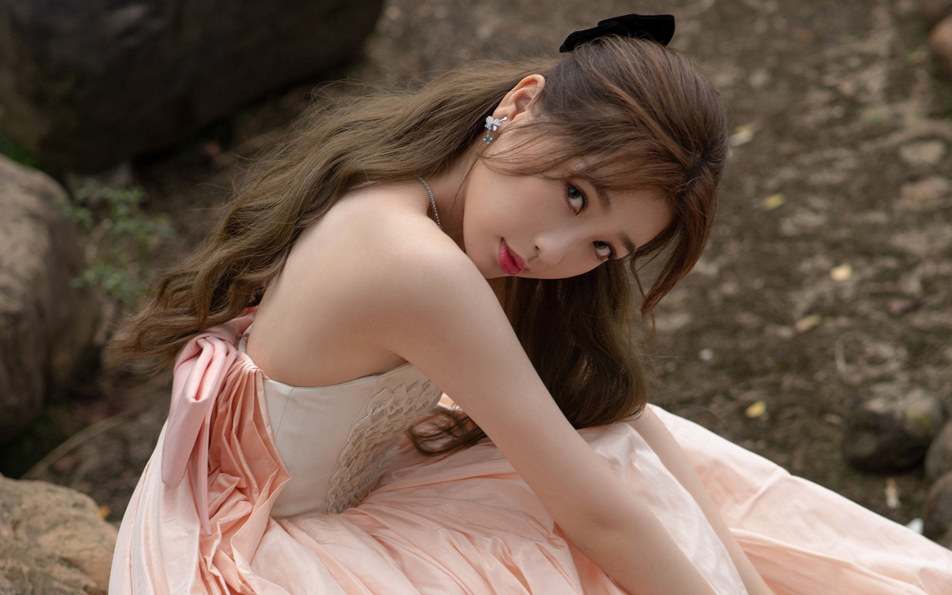 kaiyun体育app-德甲新变化：战术灵活多变，精彩瞬间不断涌现，德甲新赛季前瞻