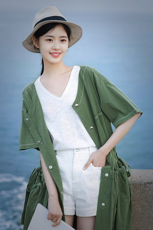 鹈鹕新援融入迅速成为场上关键角色,鹈鹕 队